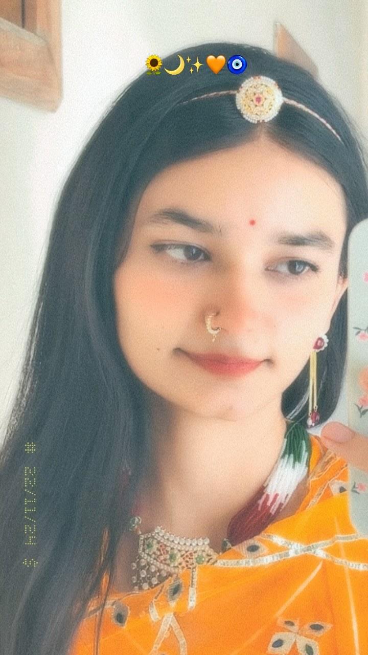 Rajputi look can beat any look🌻✨