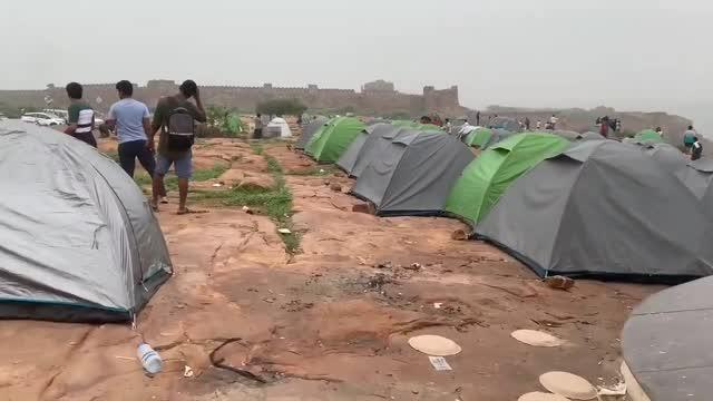 gandikota.campings

riginal audio

Follow

Gandikota Camping is a top destination for outdoor enthusiasts looking to escape the hustle and bustle of city life and reconnect with nature
Located In the beautiful region of Gandikota, known for its stunning views and rich history, our camp offers a variety of accommodation options to suit your needs, including tents and AC glamping tents from Јинигу
At Gandikota Camping, we are committed to providing our customers with the best possible camping experience
All our campsites are equipped with basic services and access to toilets, and our staff is always available to help you if you need or have a question
We also offer a variety of activities for our guests including nature walks, rafting, Kayaking, and Rappelling
Follow:-https:- gandikota_campings

Contact for bookings:-9390551081

#gandikota #gandikotafort #gandikotadiaries #gandikotatourism #gandikotagrand canyonindia #trekk #travel #weekend #travelgram #trendingreels #hyderabad #telangana #warangal #banglore #banglorediaries #mumbai #navimumbai #chennal #chennalmemes #tamilnadu #tamilnadutourism #kerala #heralagram #keralatourism #keralagod sowncountry