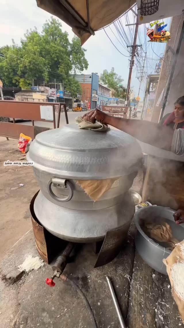 மதுரை பேமஸ் பர்மா இடியாப்பக் கடை