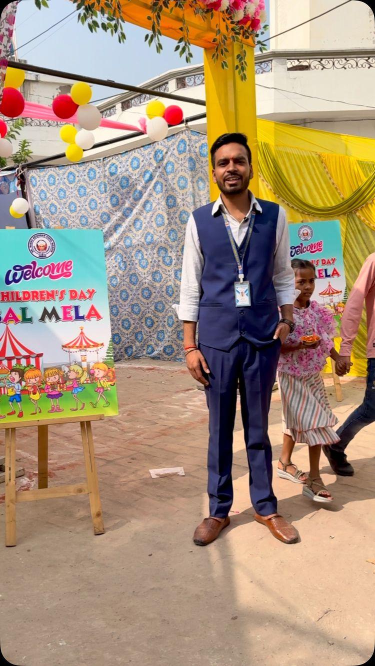 Exploring the vibrant Children’s Day “BAL MELA” with our teacher Aham Sir! 🍭🎉 
From delicious food to exciting games, join us on this fun-filled tour of the students’ incredible efforts
Anchoring - ti_ahm_ 
Videography - sharmapriya16124 

ChildrensDay #CarnivalFun #SchoolMemories #rkvmschool #bestschoolofunnao #unnao #rkvmpreschool #bestschool #school #kanpur #bestpreschoolofunnao #balmela #childrensday 

( children’s day bal mela unnao bestschool school carnival foodcarnival schoolfete mela schoolfair balmela bestschool unnao unnaonews education foodstall bestfppd bestgames game)