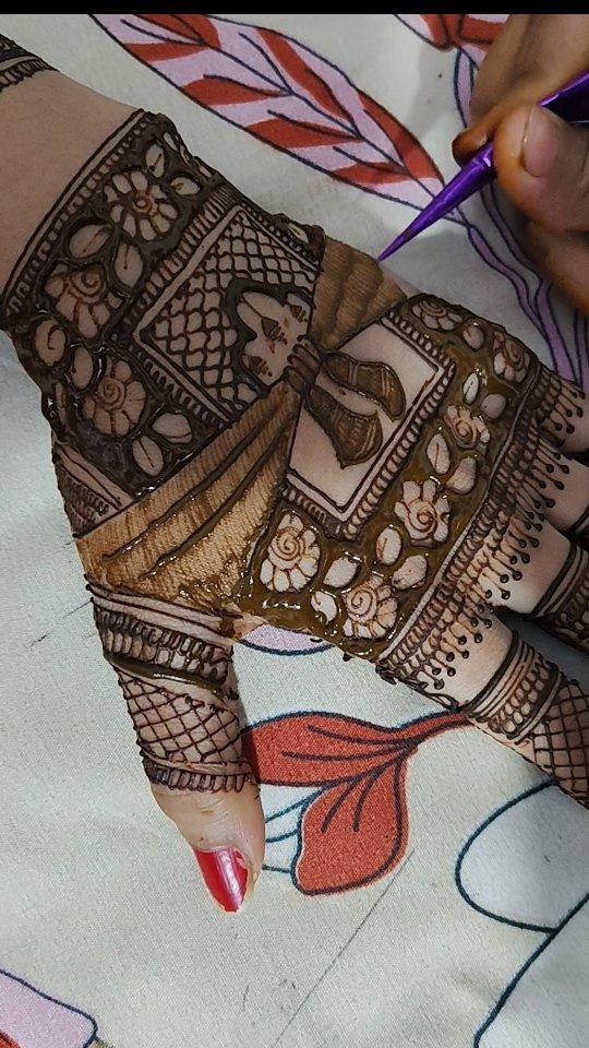 Gathbandhan bridal mehndi design