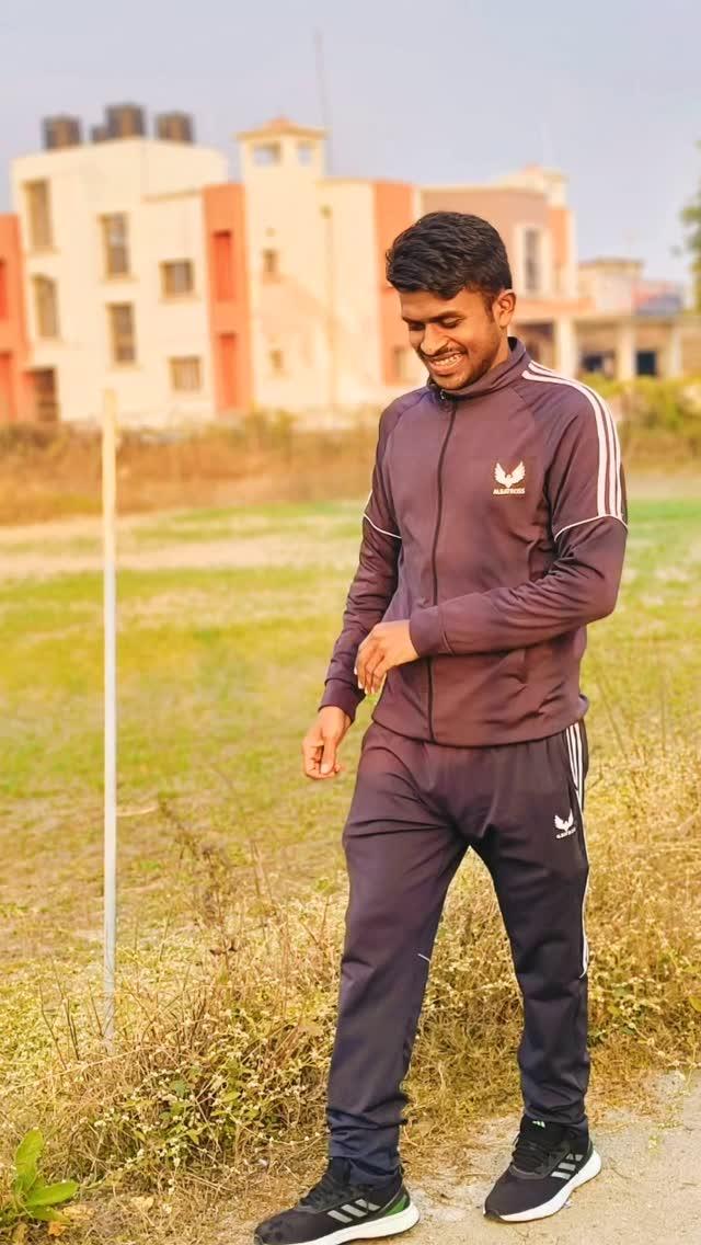 #hindisongs #dumkadairies #hindilines #hindidialogue #santhali_tribe_support_battle #pakur #hindisongs #footballplayer #football #footballgames asonj89 maraandibsc rajveerhembrom madhansda