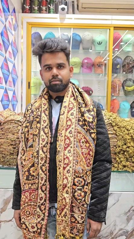 Taj collection New stock maflar only Rs.150