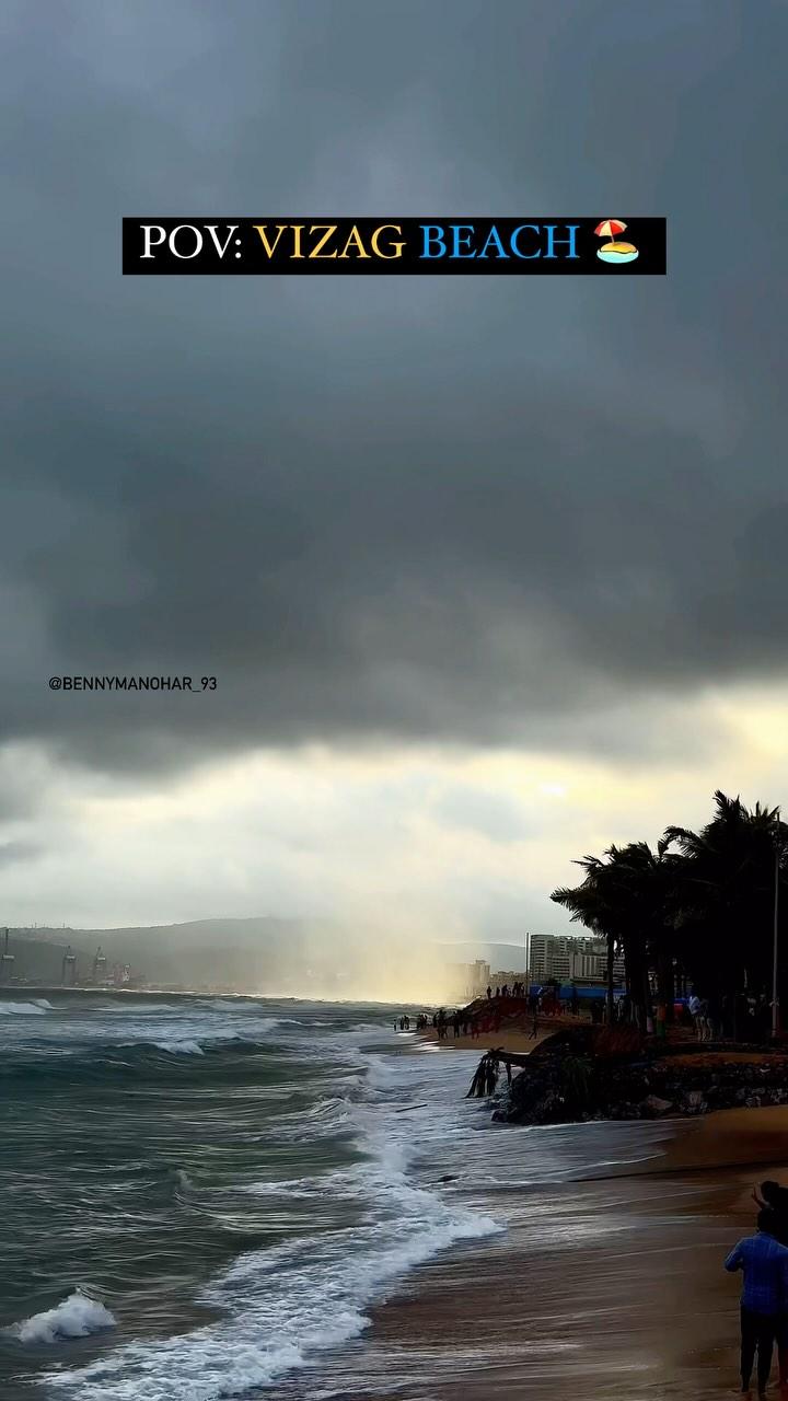 Rainy day in beach road 🏖️🌊