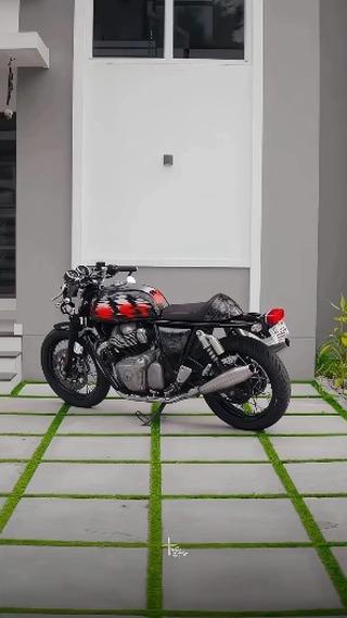 Gt ❤

caferacer #caferacers #caferacersofinstagram #caferacergram #RoyalEnfieldReposts #caferacerindonesia #caferacerstyle #caferacerworld #caferacerculture #caferacerclub #caferacerdreams #continentalgt
#caferacerlovers #caferacersociety
#reelstrending #reelsviral #reelsexplore
#continentalg650 #royalenfield #RoyalEnfield #RidePure #PureMotorcycling 9,127