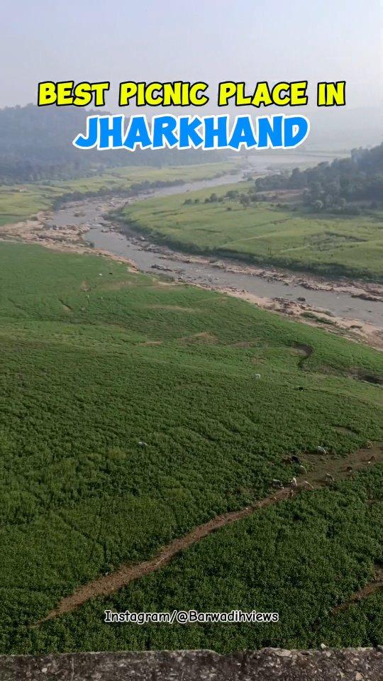 Jharkhand ki khubsurti ⛰️❤️

Tag/share with your friends and someone 😍

Follow barwadihviews for more videos of Barwadih ❤️