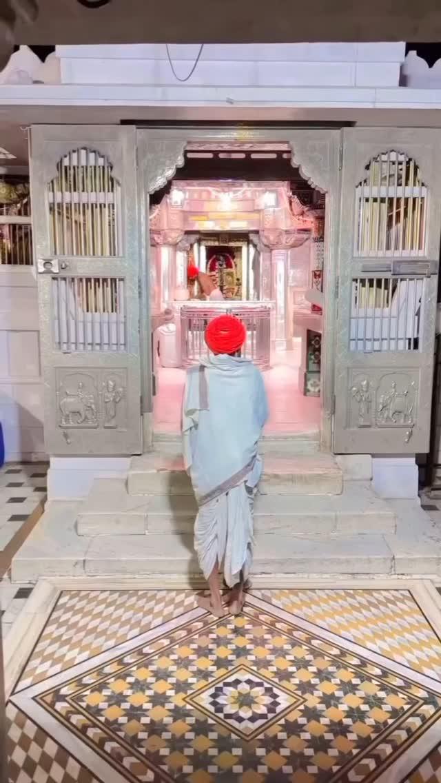 चारभुजा भक्त फॉलो जरूर करें ✨🙏