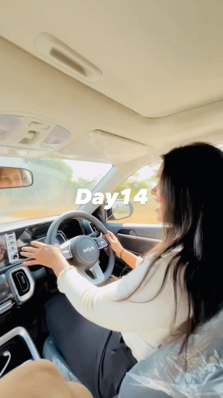 Day14🚙💛☕️🍋‍🟩🍐📍🌴💀🥀👑