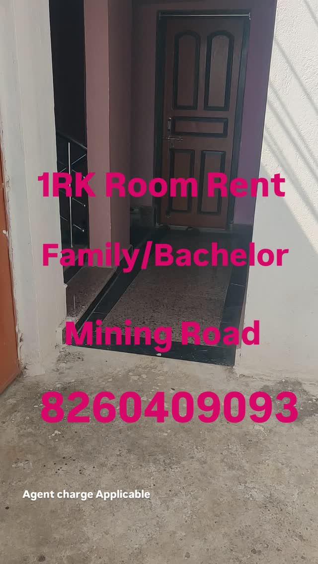 growcb.com
House SL No-05
1RK Room Rent 
Family/Bachelor 
Agent charge Applicable 
Location -Mining Road, Kendujhar, Odisha
Contact number -8260409093