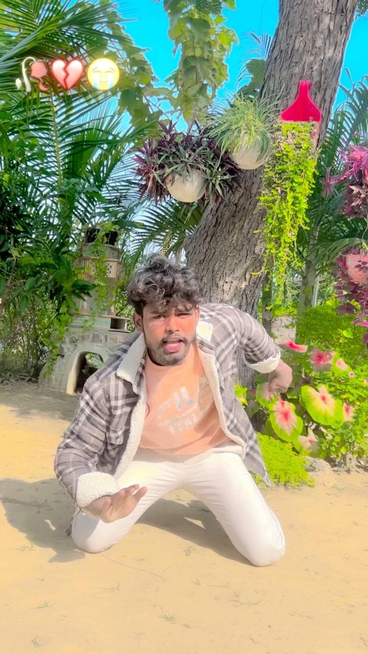 Ro deve ye Ramjee 😭😭😭😭😭😭

instalike #instadaily #ınstagood #trending #bhojpuri #bhojpuri_song #bhojpurireels #viral #viralvideos #viralvideo #gaya #bihar #facebook …………
ahiran_tuntun_singer 
manimeraj09 
khesari_yadav