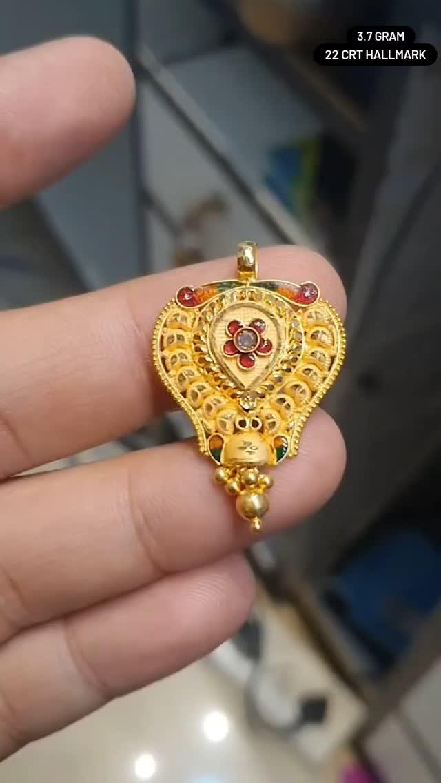 🥰Gold Locket 22 crt Hallmark 3.7 Gram Weight🥰