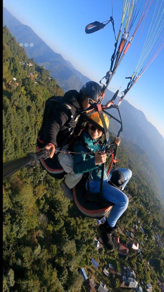 All about yesterday when pilot Salom took our guest on the paragliding joyride with a magnificent view of mighty Mt
Kanchanjanga