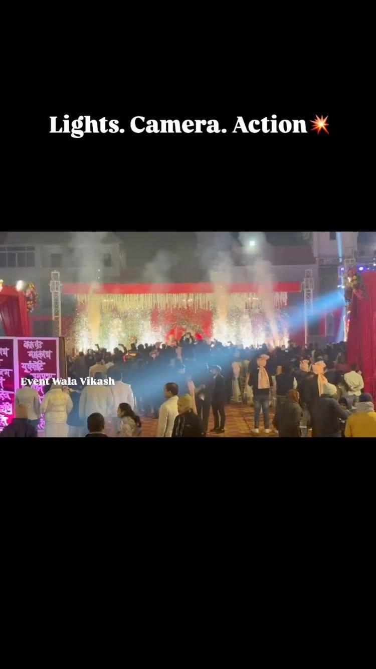 Congratulation to the couple kishu_krishna_gupta & __firestix__natural__ ❣️✨🥰 Gupta pariwar✨ #wedding #fire #firework #vfx #vfxartist #blast #stagework #freefire #fireplace #weddingstage #weddingdecor #weddingvibes #mines #mineswork #weddingoftheyear #love #viral #viralvideos #instagram #mithila #mithilanchal_se_hai #darbhanga ✨ #eventwalavikash 🙌🏻