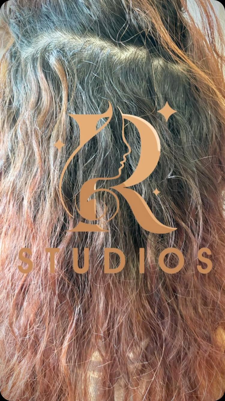 RSTUDIOS 🌟💥RANCHI ONE OF THE BEST UNISEX SALON AND MAKOVER #Makeover season is on 🔥
Location:-Nath MANTION BUILDING KATHAL MORE PUNDAG RANCHI☀️
Christmas and New year offer( till 15th of Jan)

Smoothing:- 2999 (any length)
Botox:- 3499 (any length)
Keratin treatment:- 2999 (any length)

Hydra facial 1999

Nails extension 999

Bridal makeup:- 9999
Party makeup:- 2499

Get 20% off on any services