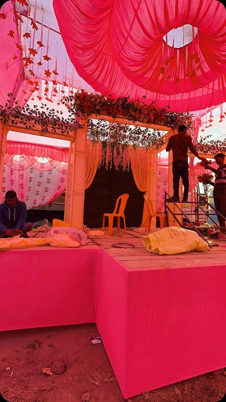 thank u meri sậathi❤️🫡
#decoration #viralvideos #haldi #photo #vidio #weding #sadi #sadi #sadi #stage #lagan #wedding #work #working #workout #worktime #begusarai 😎