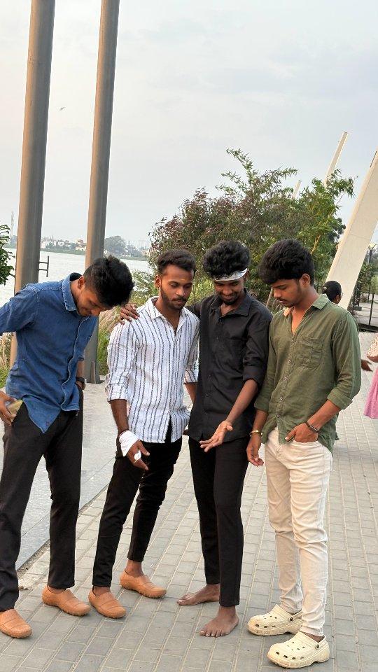 Yendii inga vanthaa❤️‍🔥

Co:_pavan__rj_
#dancereels #dance #Ethir Neechal 
#local boys