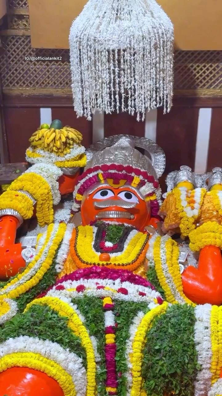 🙇🏻‍♂️🙏🏻शुभ शनिवार बाबा 🙏🏻🚩
#जयश्रीराम 🙏🏻