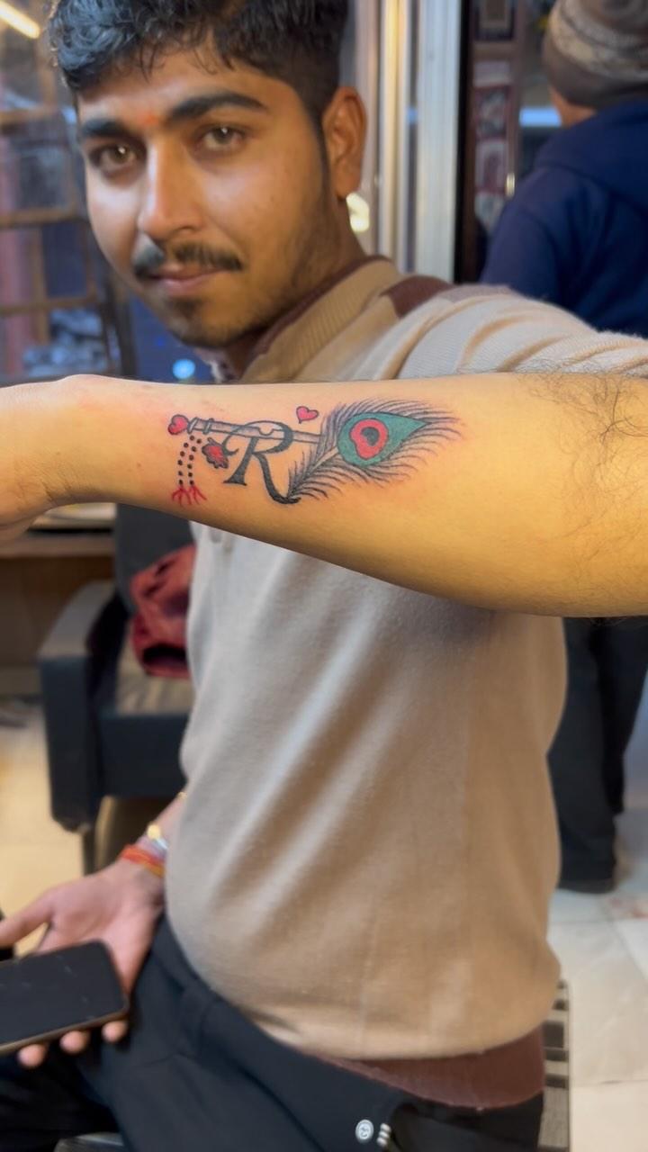 Sheohar #sheohar #viral #shorts #pankhtattoo #newpost #sheohar__bihar_843329  ab Aap Ke shahar Shivar mein Khul Gaya Hai Gupta tattoo studio compress Mehta Tattoo Banwa na Ke liye Aayo Gupta Tattoo studio contact number :-8709564010