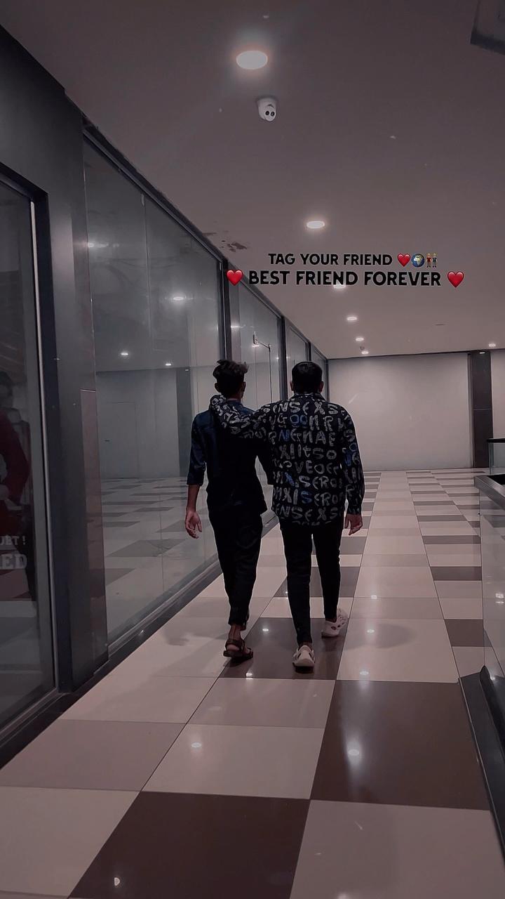 Tag your best friends ❤️🌍👬