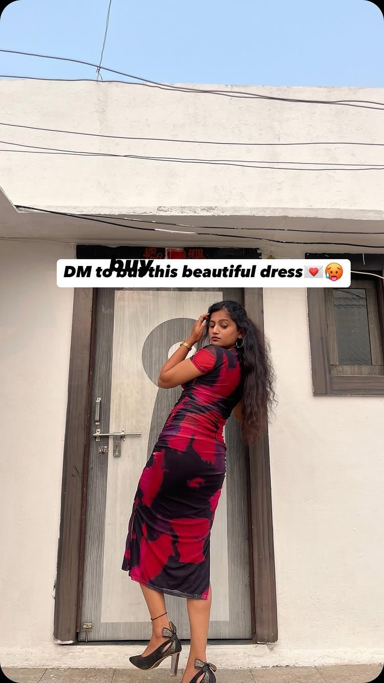 DM to buy this trendy bodycon dress ❤️😍
Stretchable bodycon free size dress
Size - XS to XL

Instagood, Trending, clothes, clothing, selling, small buisness, trendy , trendy clothes, fashion, bodycon dress, dress, one piece, fyp, for you, explorepage, goviral, korean, korean fashion, outfit of the day, ootd, outfit inspo ]