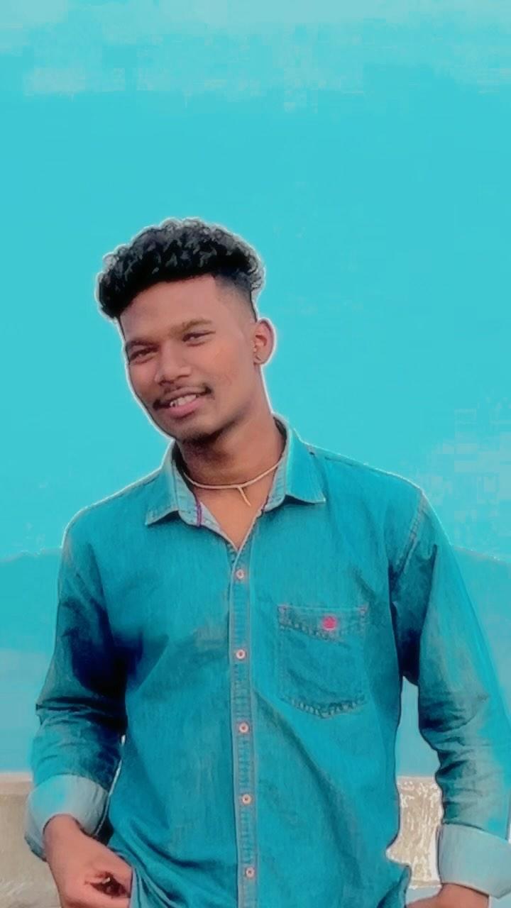 🫶❤️👀👀

#sambalpuri #newreels #viralvideos #instalike #trendingreels #explorepage #lifestyle #viral #village #foryou #love #vews #jharsuguda __the__silent__boy__00