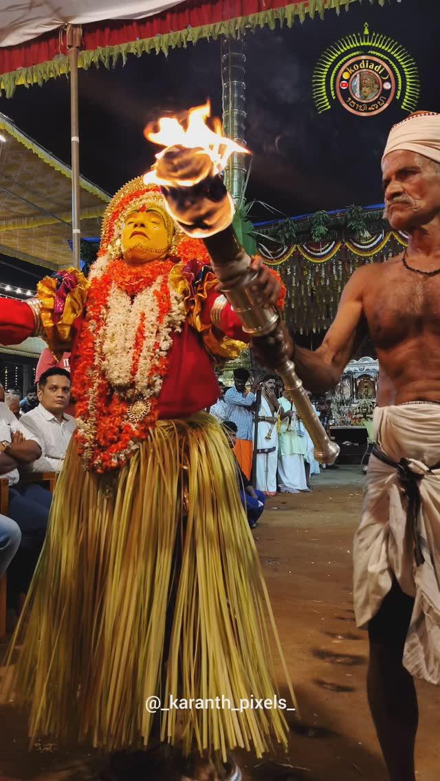 ಸ್ವಾಮಿ ಕೊಡಮಣಿತ್ತಾಯ🥹♥️🙏

ಶ್ರೀ ಕೊಡಮಣಿತ್ತಾಯ ಕ್ಷೇತ್ರ ಶಿಬರೂರು