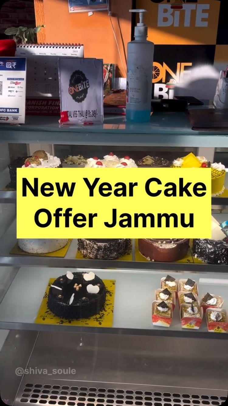 New year One plus one Cake Offer in Jammu 

Location: One bite , High Court Chowk, Janipur Jammu

Follow shiva_soule 
shiva_soule_food_vlogs 
shiva_soule_production