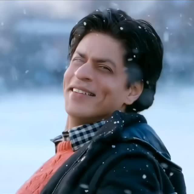 Dua karta hu aap aise hi hamesha muskurate rahe
iamsrk 👑❤️