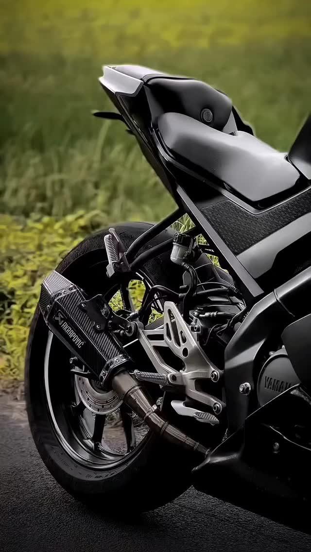 Ｈｅｙ 👋 Ｖ³ Ｌｏｖｅｒ'ｓ 🏍️
_r15_v3_crush_

r15v3 #r15rider #r15

#r15v3modifikasiindonesia

#insta360

#r15v3india #yamahar15v3

#tamilsongs

#duke200 #mt15

#r15v4

#ajith

#bikelife #vijay

#r15v3bikers

#thalapathy

#karur

#thalapathyvijay

#bikereels

#reelsofindia

#coimbatore

#reelsoftheday

#tami reels

#hicas

#bikeride

#travel #sri_motorist❤️💞 
Just 1k 🤏 followar Target 🎯 Guys