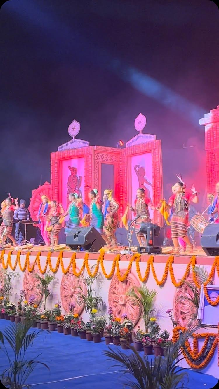 Mahula jhare re barasila pani
Dulduli jatra🔥❤‍🔥

dulduli #jharsuguda #btm #viral #trending #reels #instagood #instalike #instadaily #explorepage✨ 
#instagram 
sambalpuri_windows