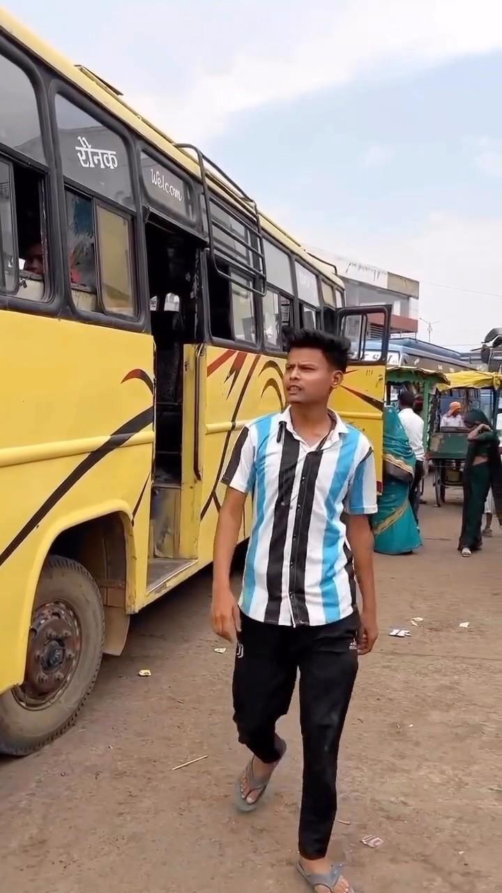 रीवा सतना 😂😂 #rewa #funny #comedy #trending #fun #trending #reelsinstagram #reelsinstagram #sidhi #reels #explore #busconductor #business #buslife #buscomdy #explorepage #explorepage✨ #reels #vairal #reelsinstagram #reelsindia #tamilcomedymemes #explore #vairalvideo #baghelicomedy #baghelifunny #bagheli_kalakar tching