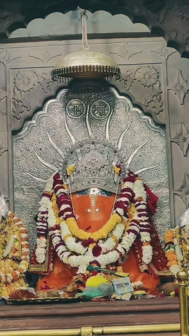 जय माता दी (छट दिवस दर्शन❤️🚩)
Follow - _salkanpur_temple_1

Daily सलकनपुर से जुड़ी खबरों के लिए
Follow:- _Salkanpur_Temple_1

𝙊𝙪𝙧 𝙃𝙖𝙨𝙝𝙩𝙖𝙜 :-