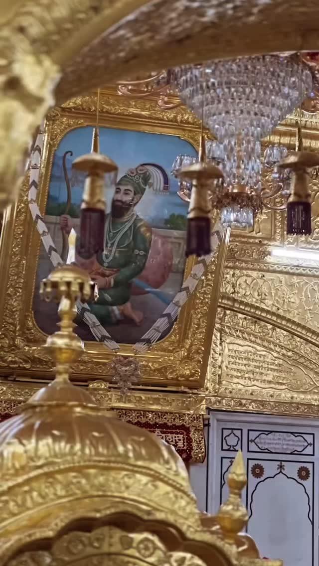 Dhan Dhan shri guru Gobind Singh Ji Maharaj jide gurpurab diya sareya nu lakh lakh vadhaiya ji 🙏🙏