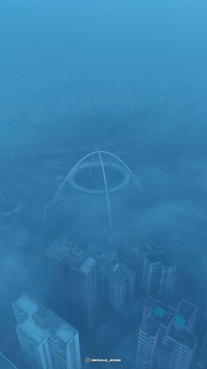 Foggy mornings in New Town, Kolkata 🥹❤️✨

What a sight it was - The iconic Biswa Bangla Gate completely immersed in fog - the scene that looked straight up from a Hollywood movie