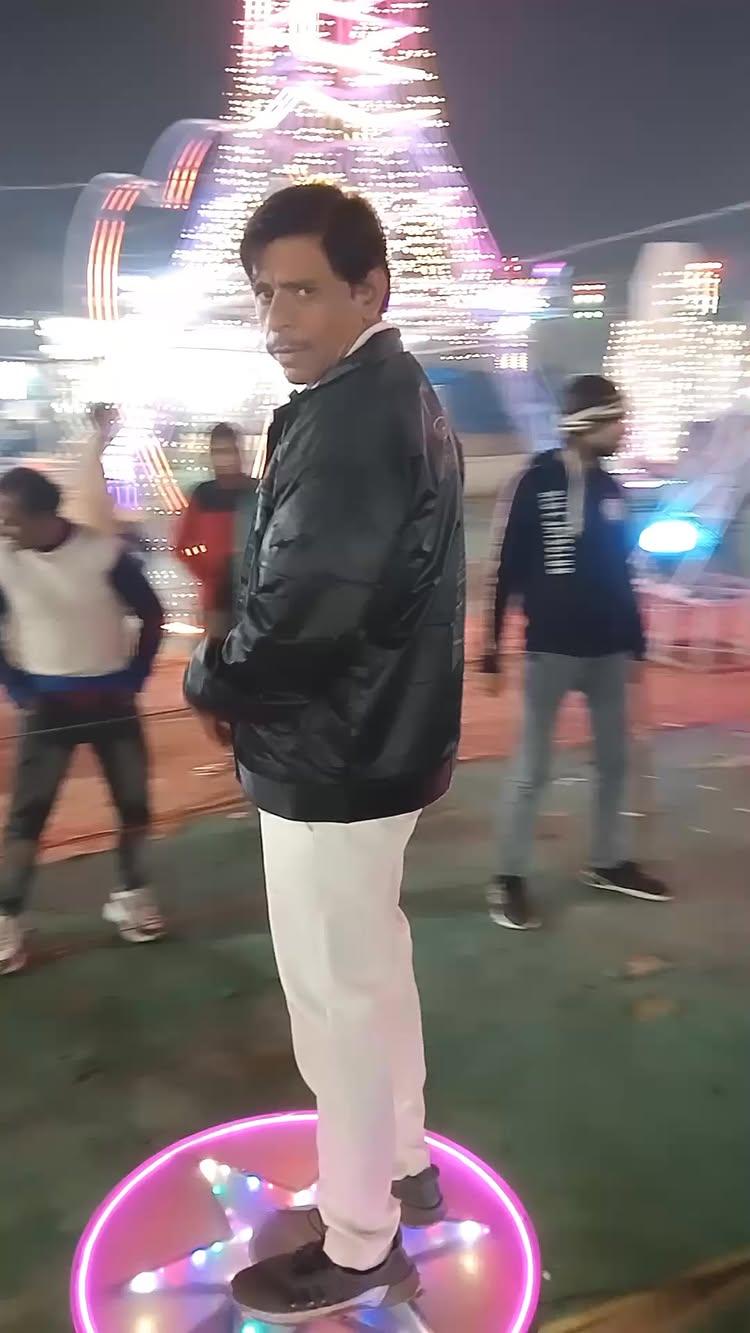 Shanu Khan #Firozabad Mela #viral dance video