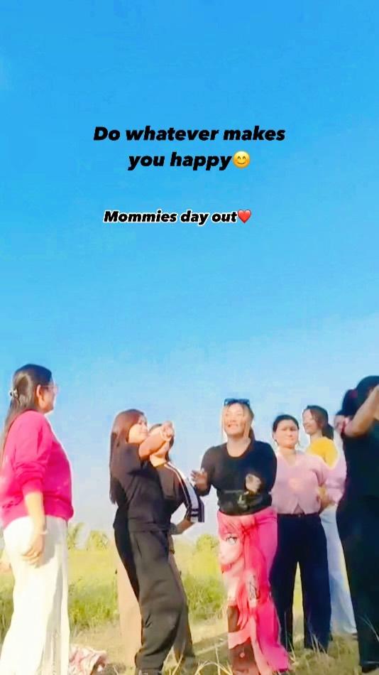 Mommies day out❤️😊 #mommiesofinstagram #mommies #enjyoingthemoment❤️ #picnicparty #dance #explore #mother #party #instagram #reels #beautiful #dhemaji _ mising_shoutoutpage