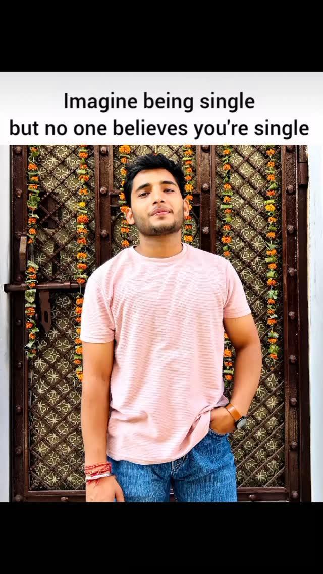 What a komedyyy 🤧😂

har_jeeet bhai 
#single #singlelife #problem #hashtag #promote #video #boy #dashing #love #pyaar