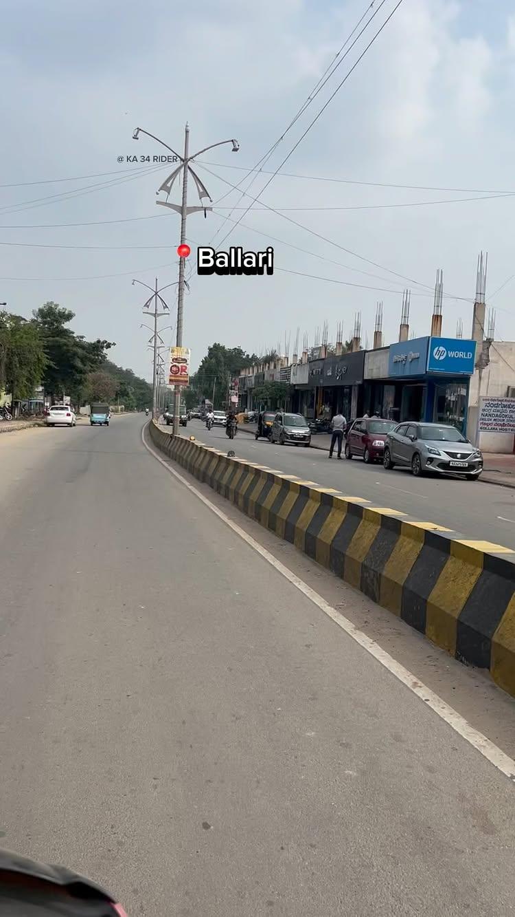 Share To Your Friend 
#bellary #ballari #ka34rider #karnataka #kannada #viral #viralvideos #viralreels #viralvideo #viralpost #trending #trending #trendingreels #trending #sandur #hospet #hospete #hospetonline #localpin #bellarymerijaan #streetsofballari #ka34fashion 

Bellary vlogs , Ballari vlogs , Kannada mini vlogs , Sandur, Hospet , Bellary reels , ballari videos , kannada reels , Sandur reels , Hospet reels