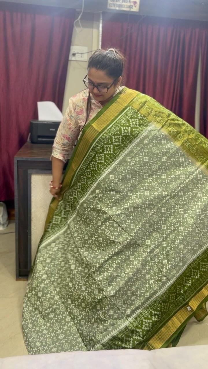 Exclusive Orissa handloom saree 

DM FOR ORDER