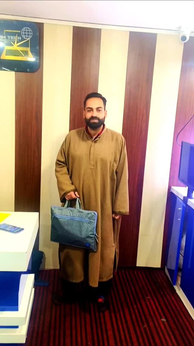 Laptop sold to happy customer