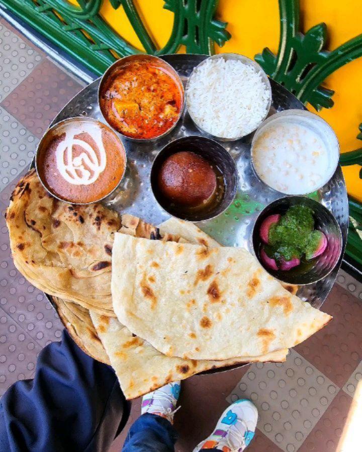 Share with your Friends and Family 🤤| North Indian Thali 🔥😍 | Location & Details ⬇️ 

📍 Location: Temple Street, Tilak Nagar, Delhi 🇮🇳 
💰 Price: ₹300/-
📝 Review: 5/5
🍽️ In Thali: Dal Makhani, Kadhai Paneer, Raita, Rice, Tandoori Roti, Butter Naan, Gulab Jamun & Onion Salad with Green Chutney 

Follow capturingraw if you like food/traveling ❤️
Follow capturingraw if you like food/traveling ❤️