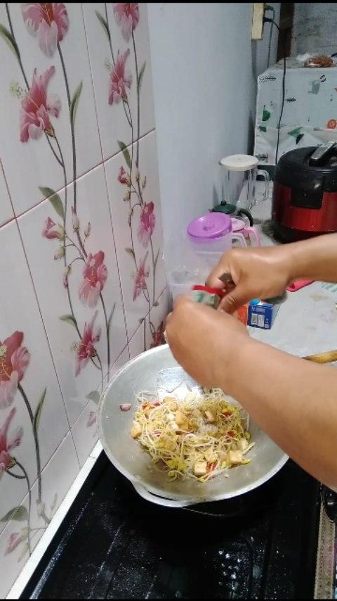 Haloo boloo,,,,
Pie?wes masak durung?