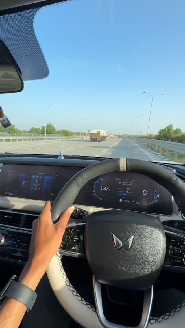 Xuv 700 driving 15M views ❤️‍🔥 👌