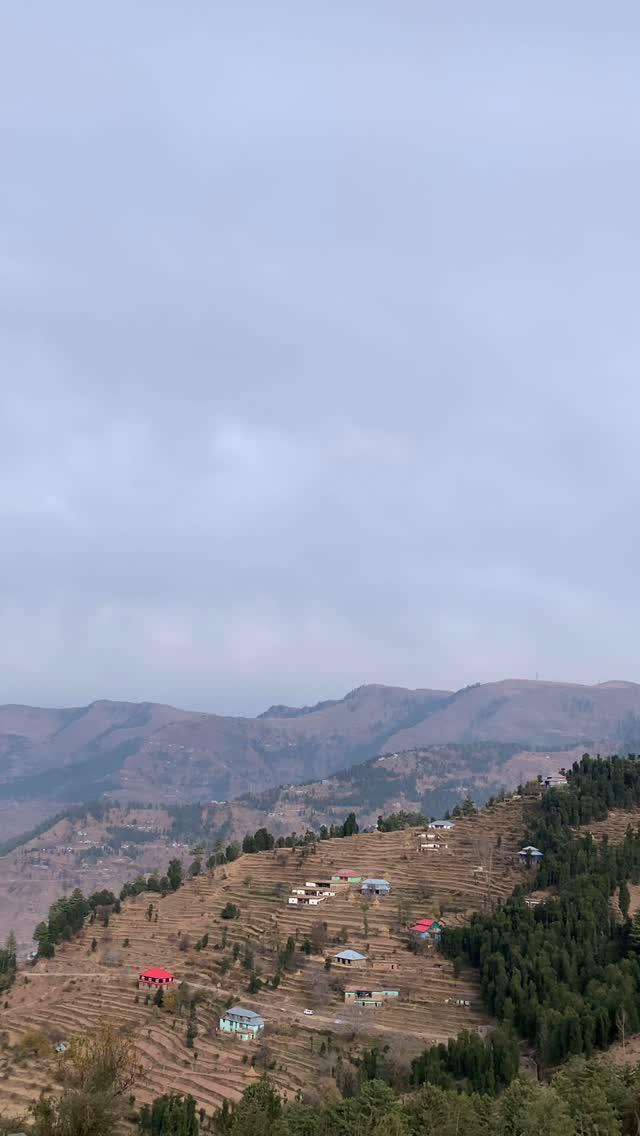 Beautiful song and scenery🌹✅

panchari #udhampur #jammu #kashmir 
#kathua #samba #reasi #katra #pauni #samlakot #punjab #karnal #uttrakhand #himachali #jammukashmir #instareels #instagood #naturelover ❤️