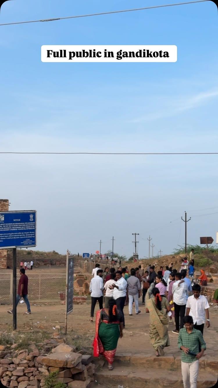 Full public in #gandikota 

Do follow us proddatur_times for more updates