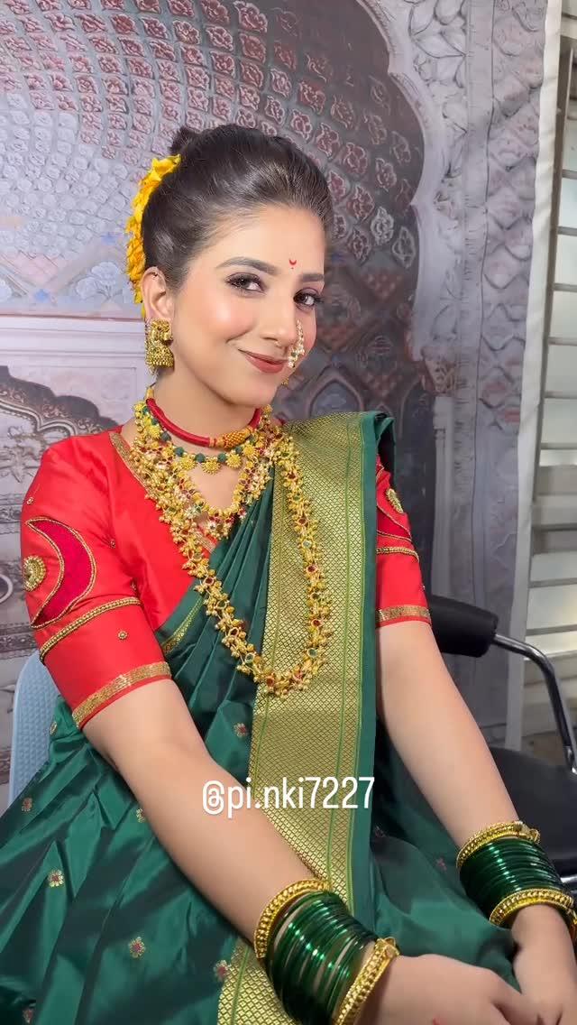 My 1st 5days masterclass maharatrian vidhi look demo😍 
Makeup- pi.nki7227 
Hair- madhuri_hairstylist 
Saree - srushti_sarees_thane 
Blouse - shree_samarth_rentals 
Jewellry - jayashricollection_official