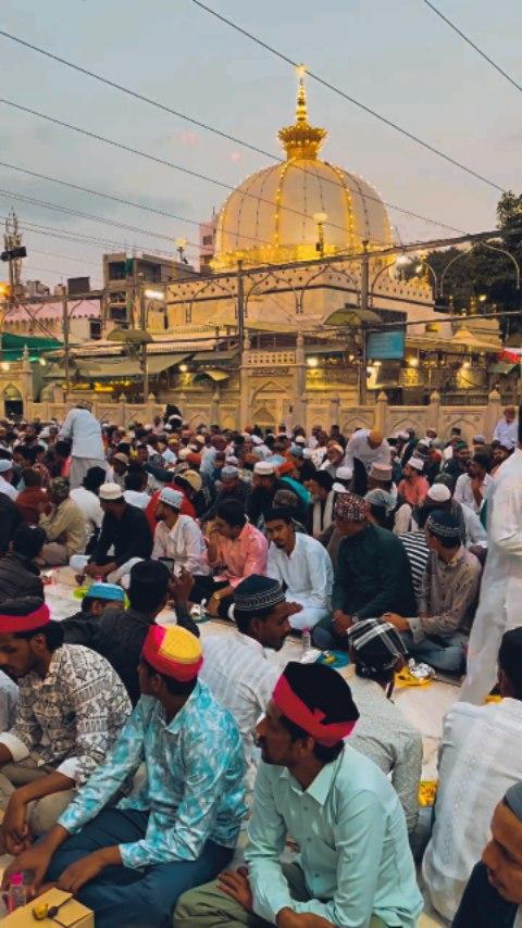 Ajmer Sharif
aaliya_chishty_07