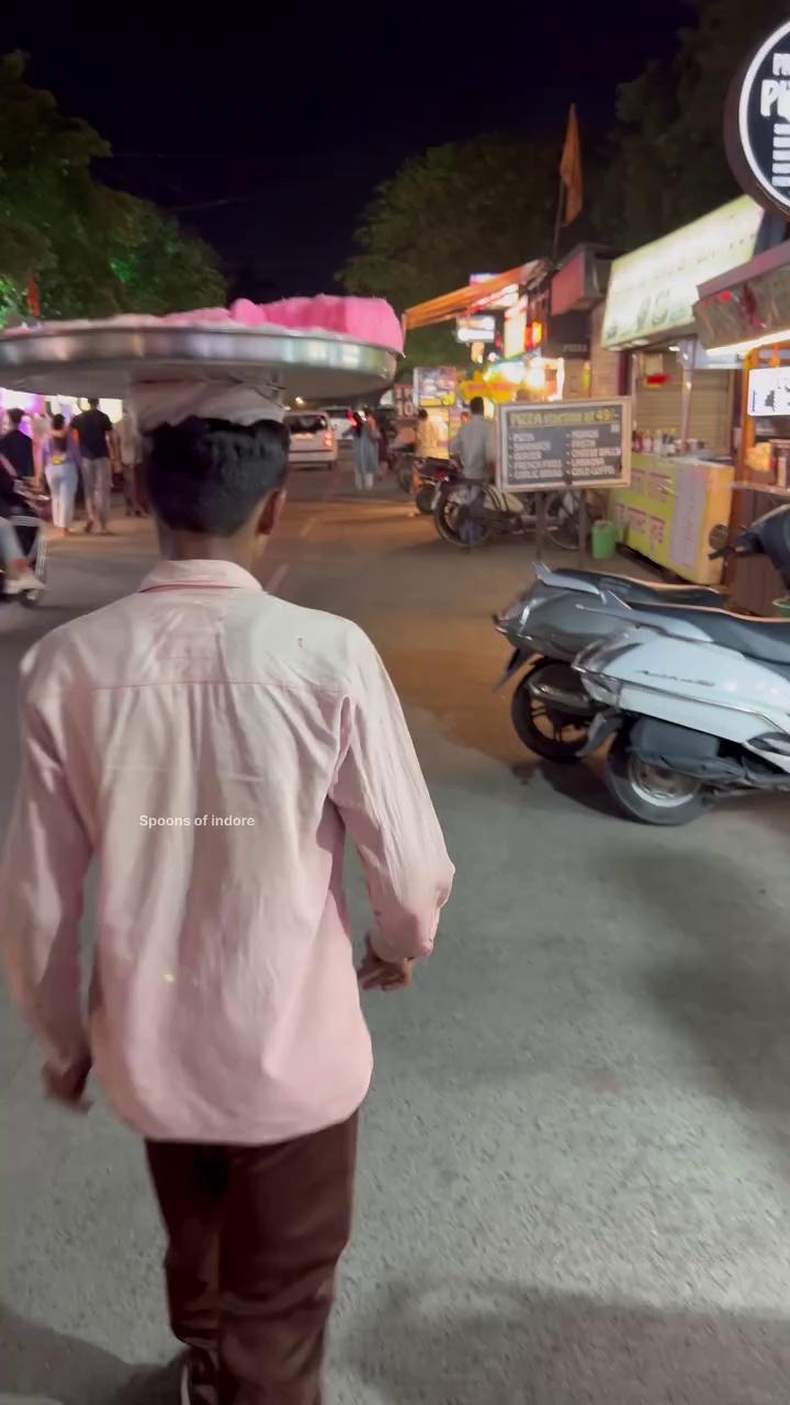 16 Year Old Boy Selling Unique Desert On The Street Of Indore