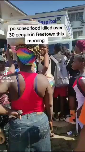 So disheartening
Aaa Salone!
According to reliable source, Posin go put poison na wan woman ihn cookery around Mabela slum community. This in really sad.
Police don intervene and some of the victim dem dae na hospital right now. Leh God help them.