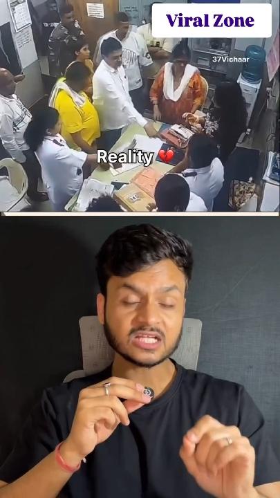महाराष्ट्र के डोंबिवली स्थित शास्त्रीनगर अस्पताल में कथित तौर पर शिवसेना नगरसेवक रमेश म्हात्रे और उनके साथियों ने महिला डॉक्टरों, नर्सों तथा मेडिकल स्टाफ के साथ मारपीट की। यह घटना कथित तौर पर NICU बेड उपलब्ध न होने के कारण हुई। आरोप है कि इस दौरान सुरक्षाकर्मियों को भी बंधक बना लिया गया।
इस घटना के विरोध में अस्पताल के डॉक्टरों और नर्सों ने काम बंद हड़ताल शुरू कर दी है, जिससे अस्पताल की सेवाएं गंभीर रूप से प्रभावित हुई हैं। मामले में पुलिस में FIR दर्ज कराने की प्रक्रिया जारी है।